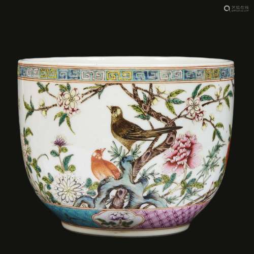 A BOWL, CHINA, LATE QING DYNASTY, 19TH-20TH CENTURIES<br />
...