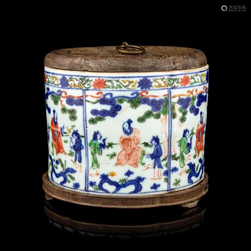 A Wucai Porcelain Lobed Jar