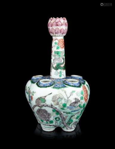 A Chinese Export Famille Verte Porcelain Six Spouted Tulip V...