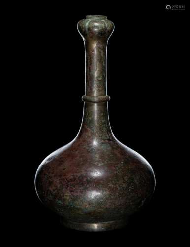A Garlic Head Bronze Vase