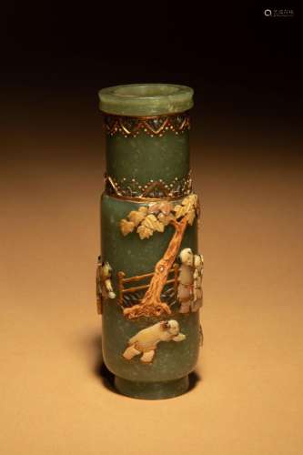 A Hardstone Embellished Spinach Jade Incense Vase