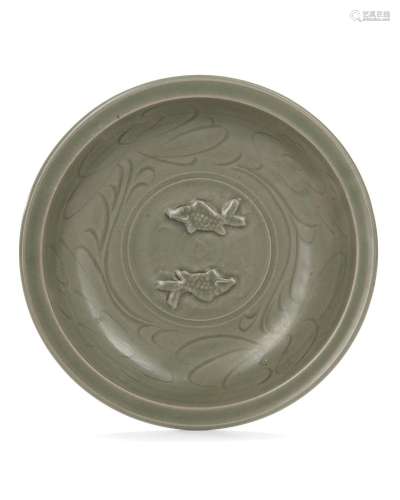 A LARGE 'LONGQUAN' CELADON 'TWIN FISH' DISH, YUAN DYNASTY (1...