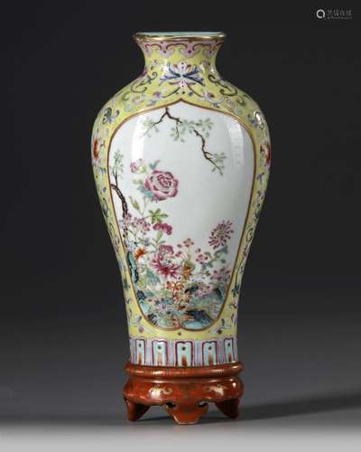 A CHINESE FAMILLE ROSE YELLOW-GROUND WALL VASE, 20TH CENTURY