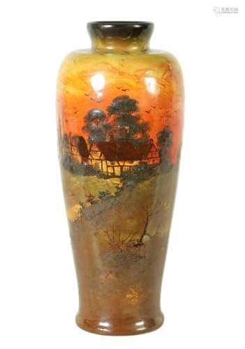 AN EARLY 20TH-CENTURY ROYAL DOULTON SLENDER TAPERING VASE