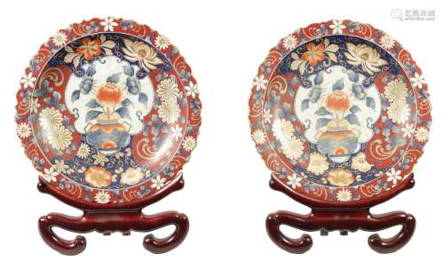 A LARGE PAIR OF 20TH CENTURY JAPANESE IMARI CHARGERS WITH ST...