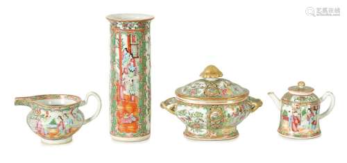 A COLLECTION OF 19TH CENTURY CHINESE CANTON FAMILLE ROSE POR...