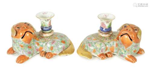 A PAIR OF 19TH CENTURY CHINESE PORCELAIN SPILL VASES FORMED ...