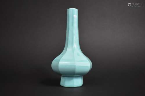 A Chinese Turquoise Peking Glass Vase of Octagonal Bottle Fo...