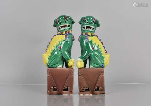 A Pair of Late 20th Century Chinese Sancai Temple Lions/Foo ...