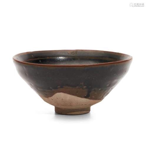 Black-glazed Stoneware Tea Bowl