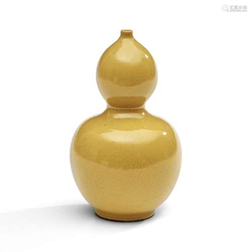 Yellow-glazed Double-gourd Vase