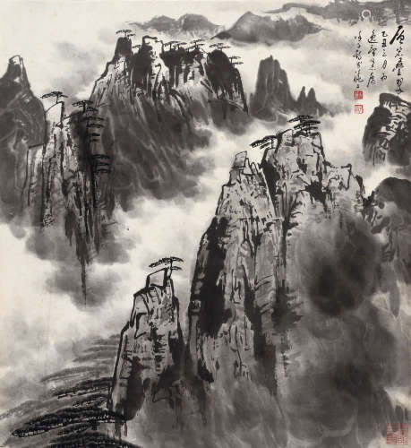 徐子鹤（1916-1999） 层峦叠翠 立轴 水墨纸本