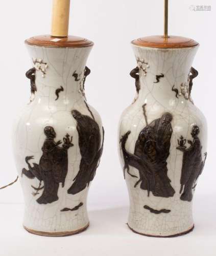 A pair of Chinese Ge-type porcelain vases, Qing Dynasty, dep...