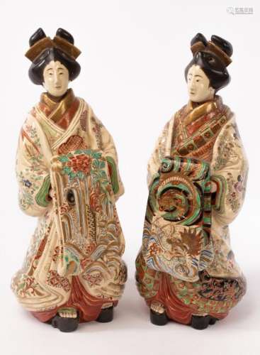 A pair of Japanese figural flasks modeled as Geishas, 19th/2...