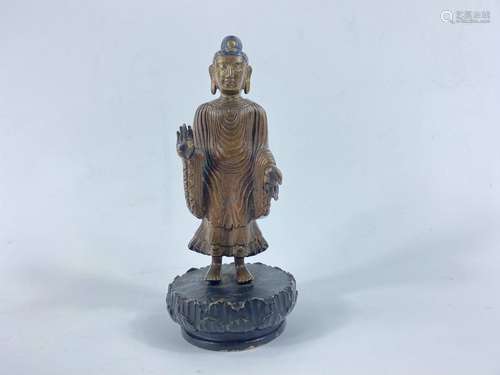 Forme de bouddha en bronze