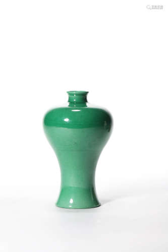 明 绿釉梅瓶