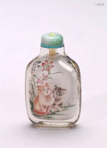 WANG XISAN: CRYSTAL INSIDE PAINTED 'CATS' SNUFF BOTTLE