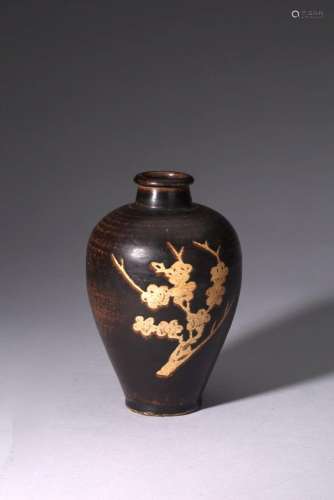 A RARE JIZHOU 'PRUNUS' MEIPING VASE