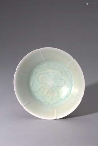 A QINGBAI LOBED 'FLORAL' DISH