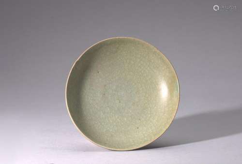 A LONGQUAN CELADON DISH