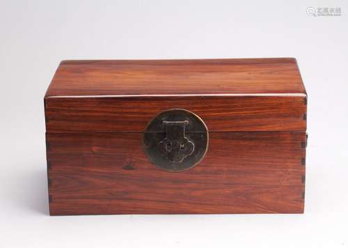 A CHINESE ROSEWOOD OR HUANGHUALI BOX