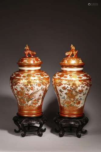 A PAIR OF JAPANESE PORCELAIN JARS AND COVERS