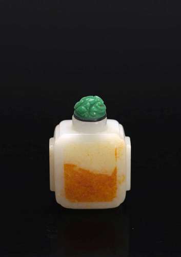 A WHITE JADE LANDSCAPE SNUFF BOTTLE WITH SKIN