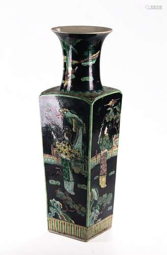 A LARGE CHINESE FAMILLE NOIRE SQUARE FORM VASE