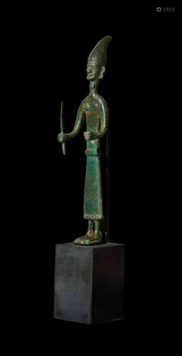 A STANDING BRONZE FIGURE OF A DIGNITARY, HITTITE PERIOD/ANCI...