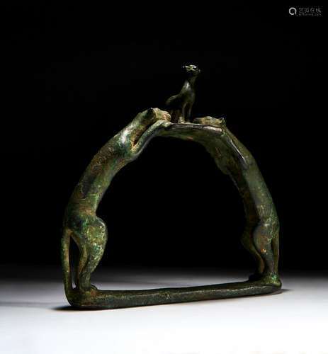 AN EXTREMELY RARE LURISTAN PANTHERE HORSE STIRRUP, CIRCA 7TH...