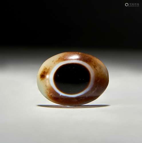 A TIBETAN DZI BEAD