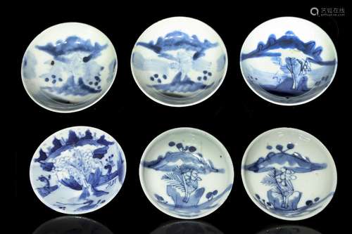 Small porcelain dishes, blue and white, Qing dynasty