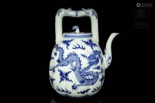 Large blue and white "dragon" jug, with Ming-Wanli...