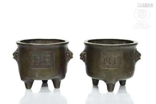 Pair of censers, with Ming-Xuande marking