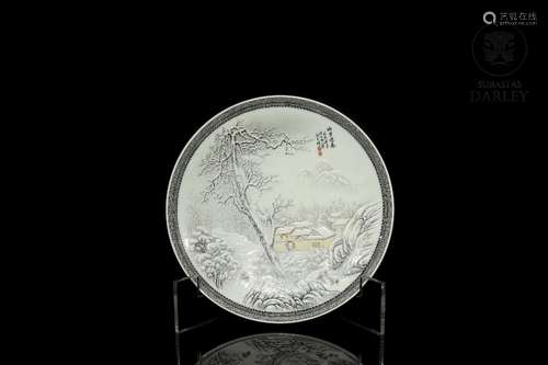 He Xuren (1882 - 1940) Porcelain plate "snowy landscape...