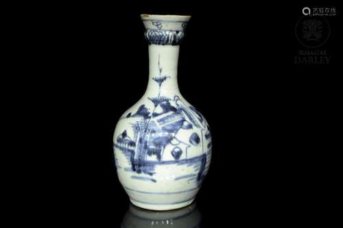 Blue and white ceramic vase, Qing dynasty