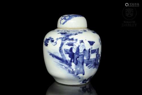 Porcelain tibor, blue and white, with Kangxi marking