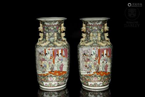 Pair of vases, Canton, 20th century