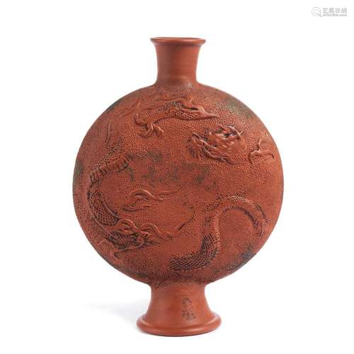 Yixing-Vase mit Drachendekor