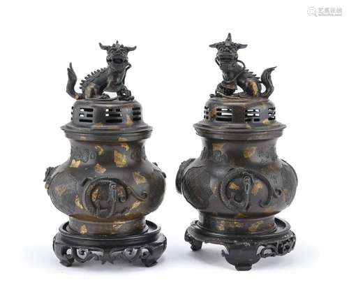 PAIR OF BRONZE CENSERS, CHINA LATE 19TH, EARLY 20TH CENTURY