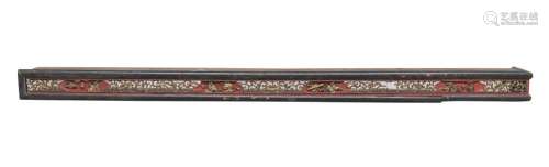LACQUERED WOOD VALANCE, CHINA LATE 19TH CENTURY