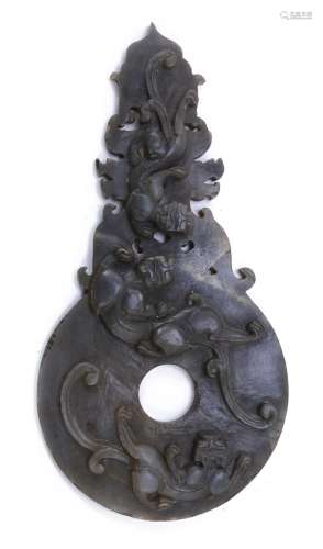 JADE SCULPTURE, CHINA FIRST HALF 20TH CENTURY