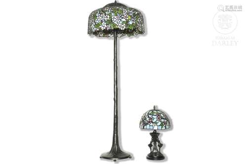 Two decorative lamps, Tiffany style