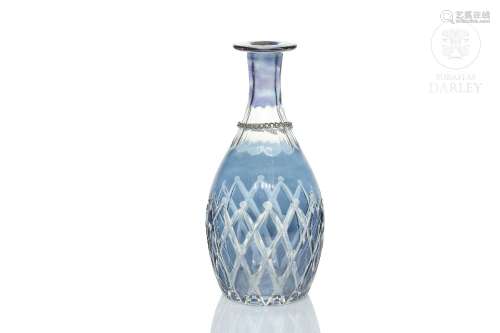 Cut glass vase, 20th century