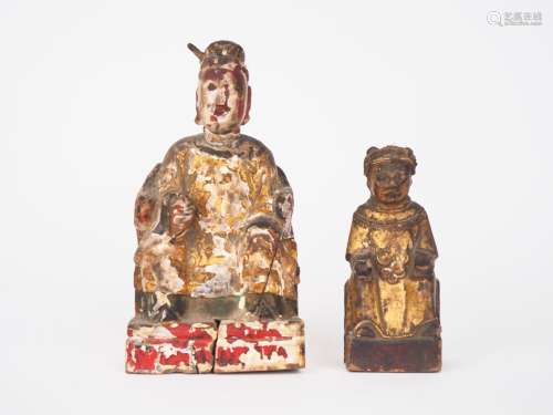 Chine, XVIIIe siècle, 
Deux statuettes en bois laqué re