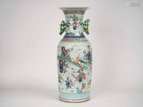 Chine, fin du XIXe siècle, 
Grand vase balustre en porc