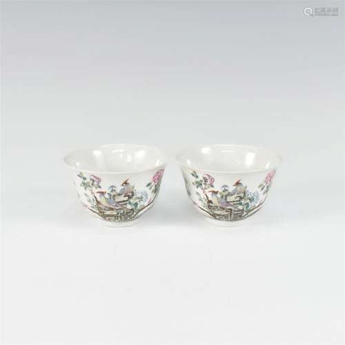 PAIR CHINESE ANTIQUES PORCELAIN WINE CUPS WITH CERTIFICATE F...