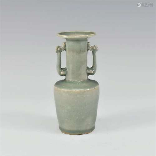 CHINESE PHOENIX-EARED "MALLET" VASE, LONGQUAN