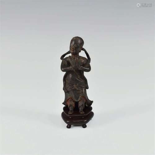 CHINESE MING BRONZE CHILD FIGURINE WITH STAND