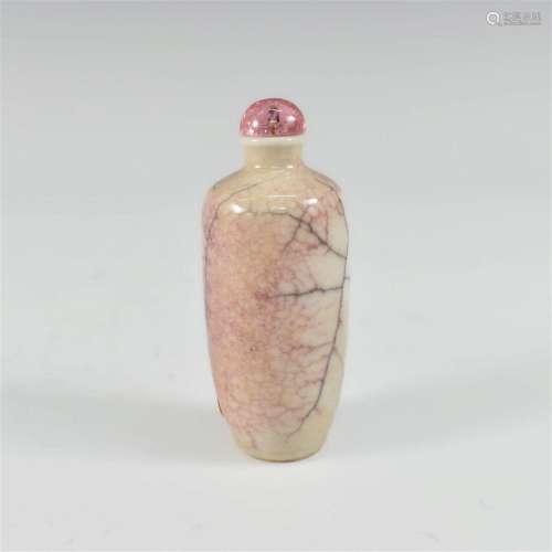 CHINESE RED GLAZED SNUFF BOTTLE